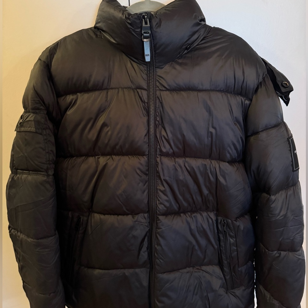 Brand new MICHAEL KORS Men's Black Puffer Jacket NWT
